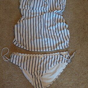 Women's 2 pc Brand New Tempotrek Bathing Suit